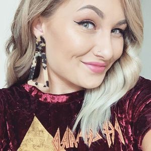 Meet your Posher, Savannah